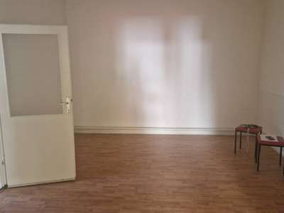Eladó családi ház - Kesztölc / 5. kép