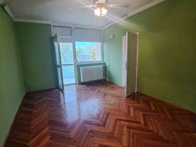 Eladó téglalakás - Oroszlány / 11. kép