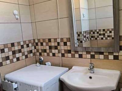 Eladó téglalakás - Komárom (Komárom) / 7. kép