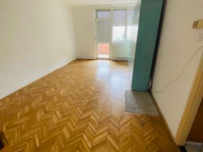 Eladó téglalakás - Komárom (Komárom) / 11. kép