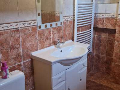 Eladó családi ház - Piliscsév / 7. kép