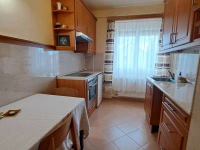 Kiadó téglalakás - Tatabánya / 5. kép