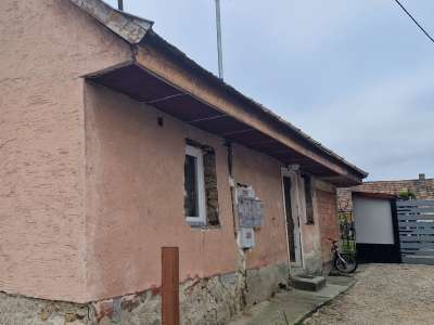 Eladó családi ház - Tokod / 1. kép