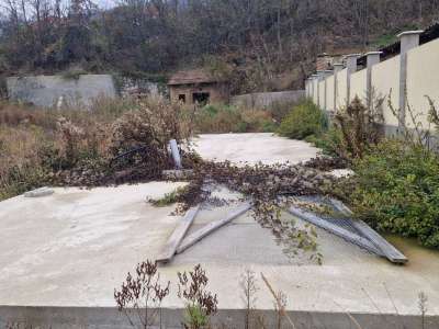 Eladó építési telek - Kesztölc / 1. kép