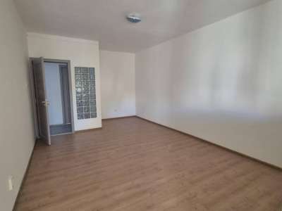 Eladó téglalakás - Oroszlány (Oroszlány) / 1. kép