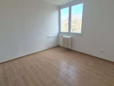 Eladó téglalakás - Oroszlány (Oroszlány) / 2. kép