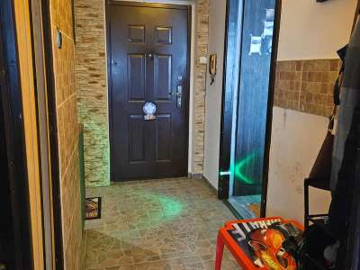 Eladó panellakás - Tatabánya (Újváros) / 2. kép