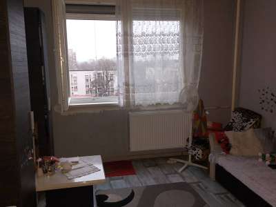 Eladó panellakás - Tatabánya (Újváros) / 8. kép