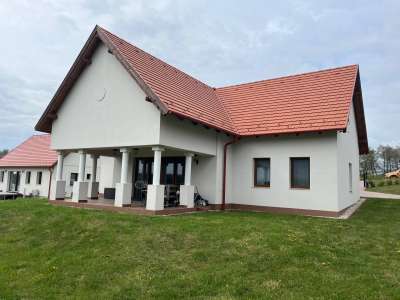 Eladó családi ház - Vértessomló / 1. kép