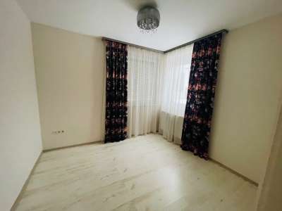 Eladó téglalakás - Komárom / 5. kép