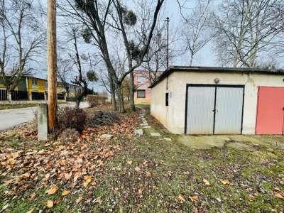 Eladó garázs - Tatabánya (Kertváros) / 4. kép