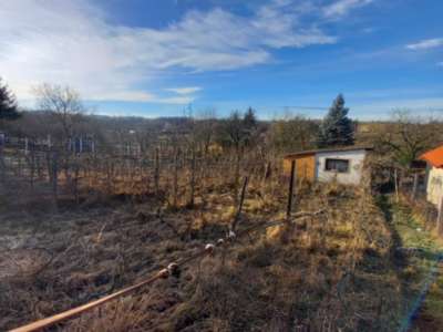 Eladó zártkert - Oroszlány (külterület) / 2. kép