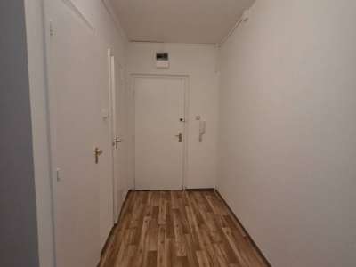 Eladó panellakás - Oroszlány (Oroszlány) / 7. kép