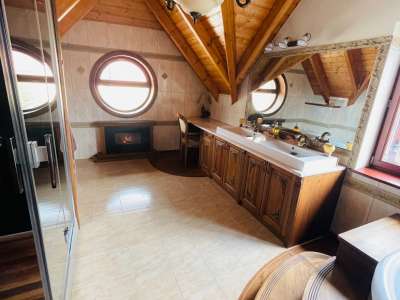 Eladó családi ház - Komárom (Komárom) / 56. kép