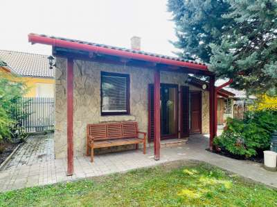 Eladó családi ház - Komárom (Komárom) / 66. kép