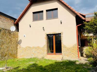 Eladó családi ház - Komárom (Komárom) / 79. kép