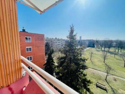 Eladó panellakás - Komárom (Komárom) / 22. kép