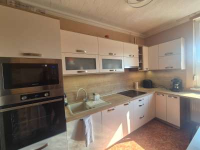 Eladó téglalakás - Oroszlány / 1. kép