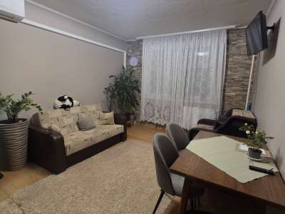 Eladó panellakás - Oroszlány (Oroszlány) / 1. kép