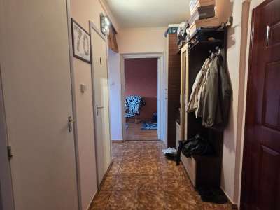 Eladó panellakás - Oroszlány (Oroszlány) / 3. kép