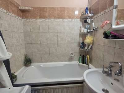 Eladó panellakás - Oroszlány (Oroszlány) / 6. kép