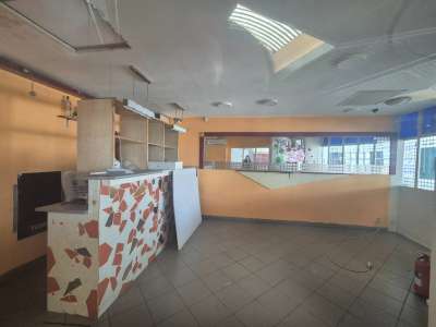 Eladó üzlethelyiség - Tatabánya (újváros) / 1. kép