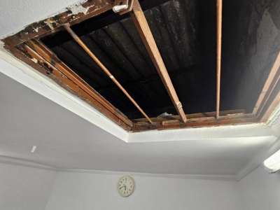 Eladó garázs - Oroszlány (Oroszlány) / 6. kép