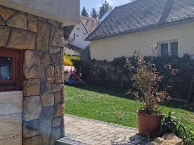 Eladó nyaraló - Kesztölc / 13. kép