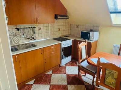 Kiadó téglalakás - Komárom (Komárom) / 9. kép