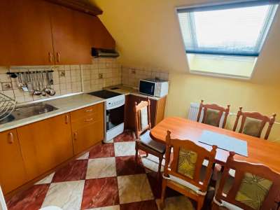 Kiadó téglalakás - Komárom (Komárom) / 10. kép