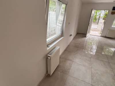 Eladó családi ház - Esztergom (Kertváros) / 10. kép