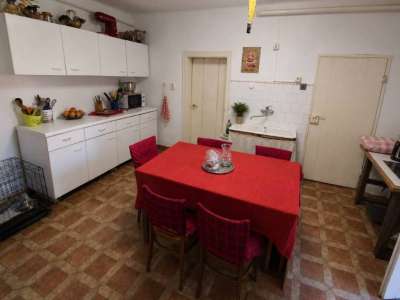 Eladó családi ház - Oroszlány / 9. kép
