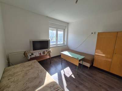 Eladó családi ház - Oroszlány / 4. kép