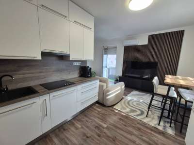 Eladó téglalakás - Oroszlány / 1. kép