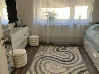 Eladó téglalakás - Oroszlány / 8. kép