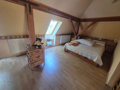 Eladó családi ház - Bakonybánk / 6. kép