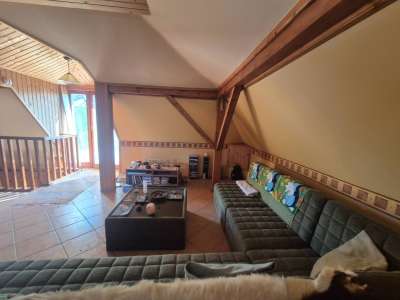 Eladó családi ház - Bakonybánk / 5. kép