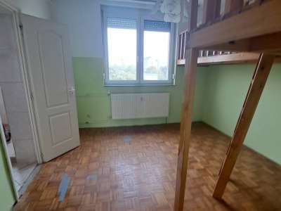 Kiadó téglalakás - Oroszlány / 7. kép