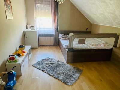 Eladó családi ház - Komárom (Komárom) / 18. kép