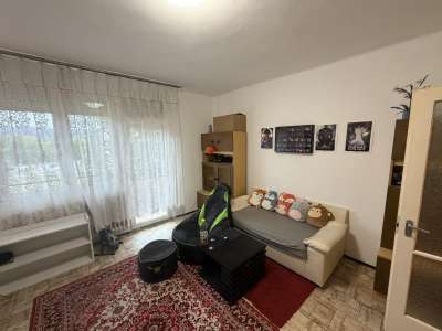 Eladó téglalakás - Tatabánya (Kertváros) / 3. kép