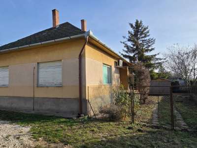 Eladó családi ház - Kunszentmárton / 2. kép