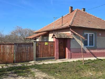 Eladó családi ház - Öcsöd / 20. kép