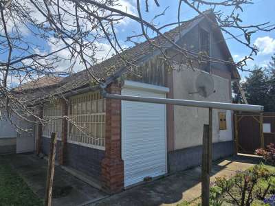 Eladó családi ház - Tiszakürt / 2. kép