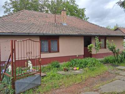 Eladó családi ház - Tiszaföldvár / 1. kép