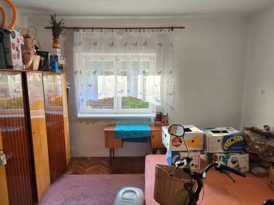 Eladó családi ház - Cserkeszőlő / 13. kép