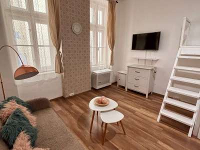 Kiadó téglalakás - Budapest VII. kerület / 1. kép