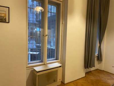 Eladó téglalakás - Budapest V. kerület (Belváros) / 1. kép