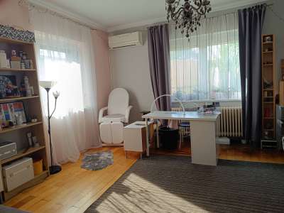 Eladó családi ház - Bicske / 1. kép
