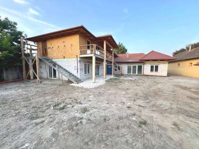 Eladó családi ház - Szarvas / 8. kép