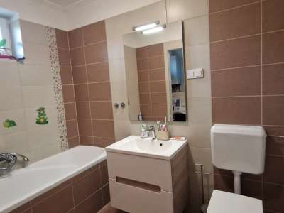 Eladó családi ház - Győr / 10. kép